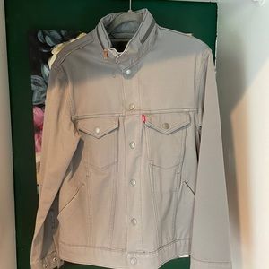 Levi’s Commuter Trucker Jacket
